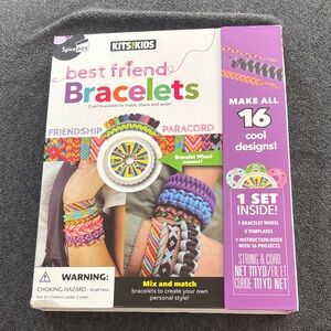 NWT Colorful Friendship Bracelet Kit with Multicolor Cords